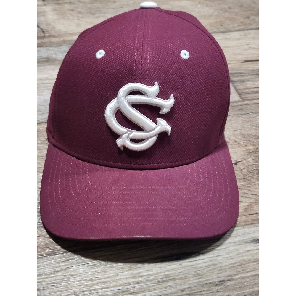 Maroon SC South Carolina Nike Dri-fit classic Cap Embroidered Hat Burgundy S